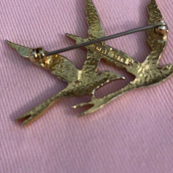 Vintage Michelle Lynn bird pin - Picture 4 of 4